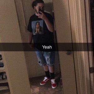 Meet your Posher, Adrian